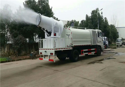 改裝工地灑水車(chē)廠家與汽車(chē)物流 專(zhuān)業(yè)定制與高效運(yùn)輸?shù)耐昝澜Y(jié)合